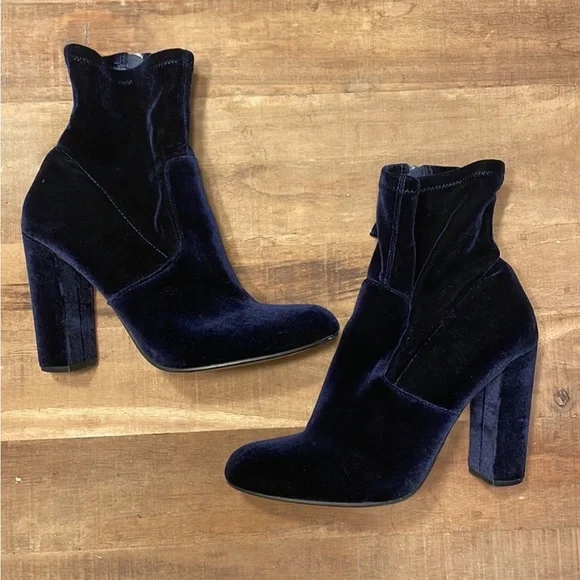 Steve Madden Edit Navy Velvet High Heel Mid-Calf Boots - Picture 3 of 9